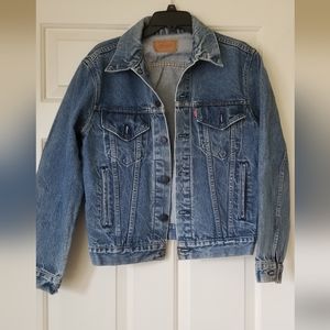 Vintage Levi's jean jacket
